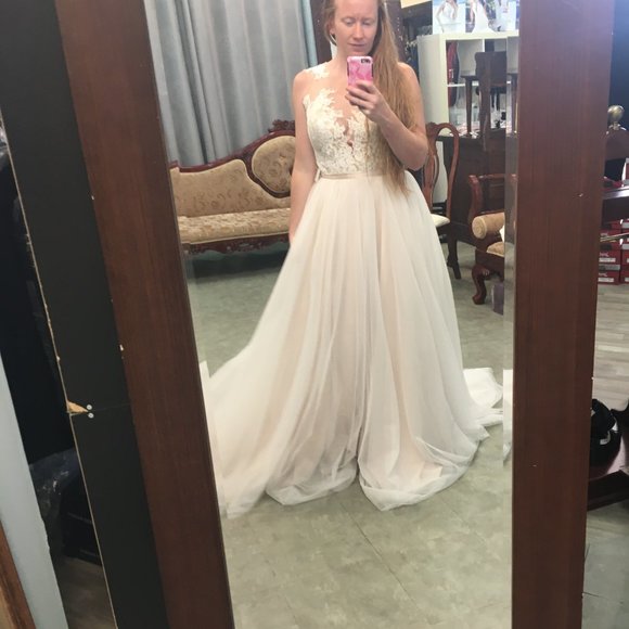 Allure Bridals 2-piece Wedding DressLace Illusion Top, Nude/Ivory bottom, A-line - Picture 3 of 11